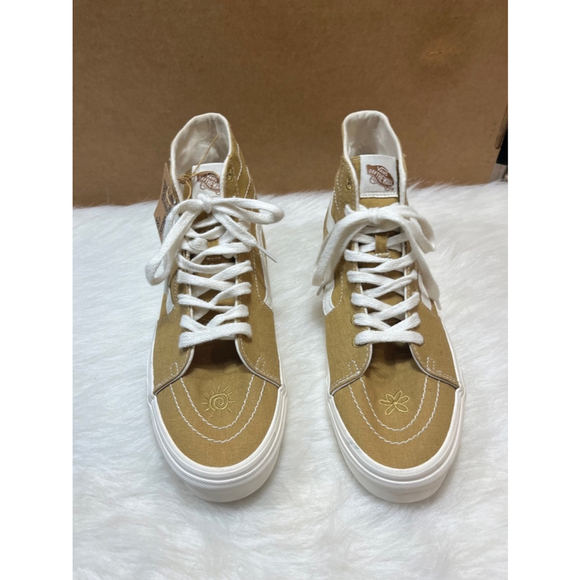 Vans Other - NWT Vans Limited Edition Peace and Leaf Sneakers Unisex Men 10.5, Women 12